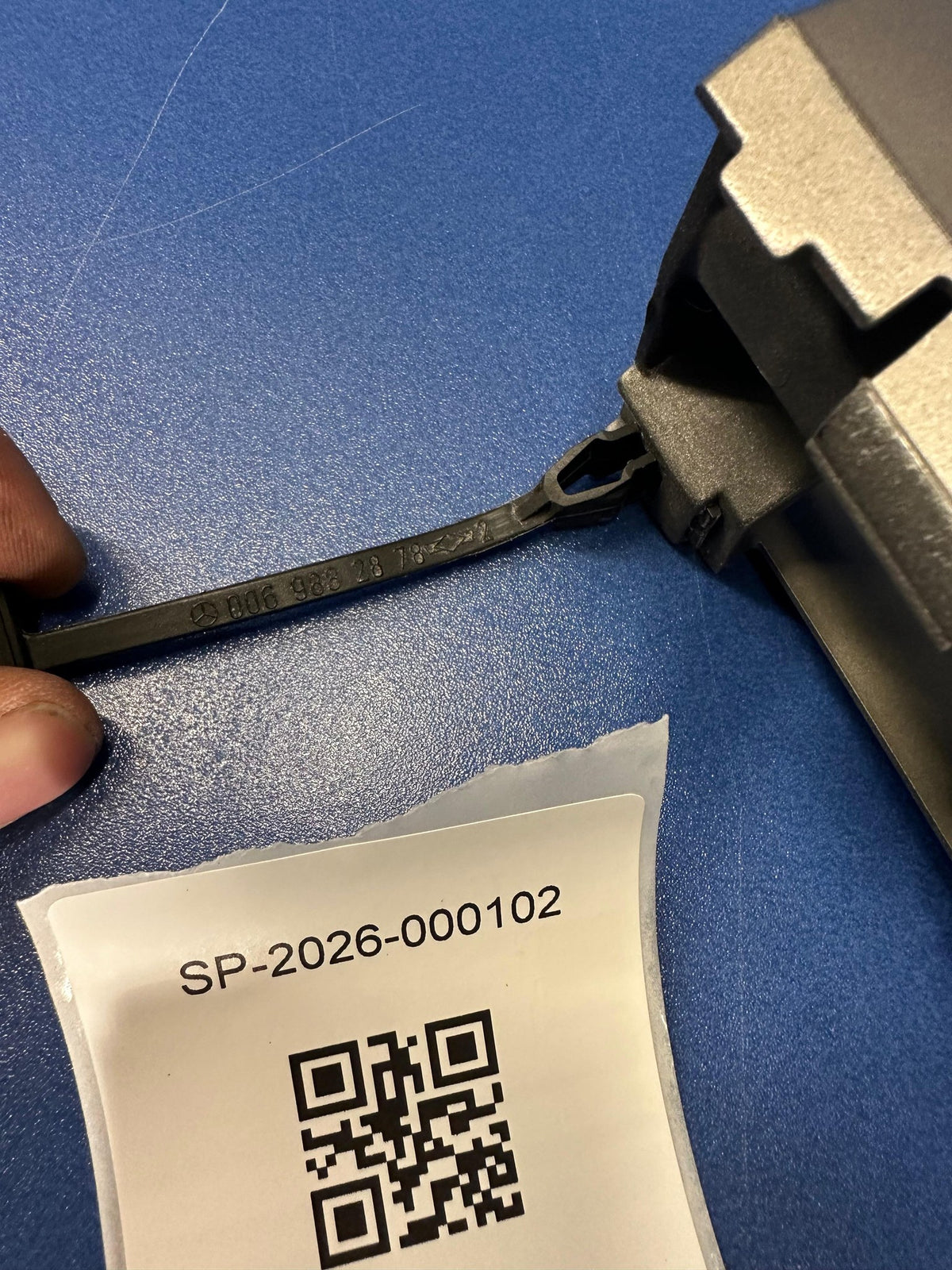⭐ orig. Mercedes R129 SL Stoßfänger Ziergitter rechts A1298850105 – SP-2026-000102 – Ansicht 3
