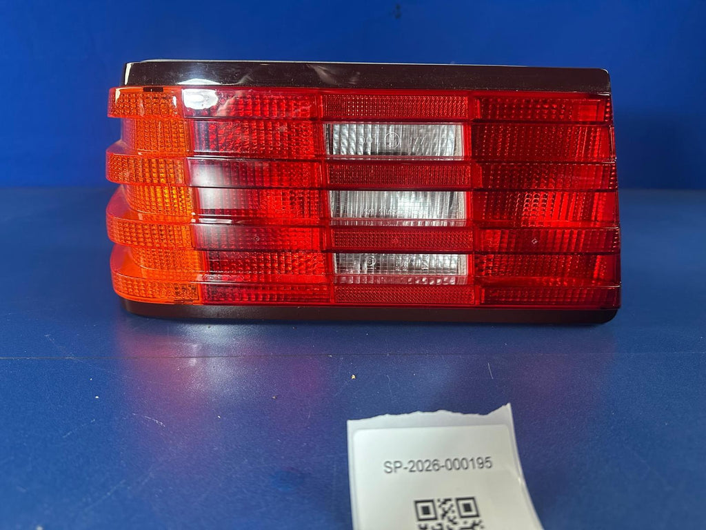 Mercedes R129 A1298202564 Rückleuchte links Tail Light Japan NOS – SP-2026-000195 – Ansicht 5