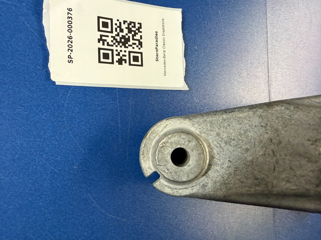 Original Mercedes Motorträger rechts A2712232304 Engine Bracket – SP-2026-000376 – Ansicht 2