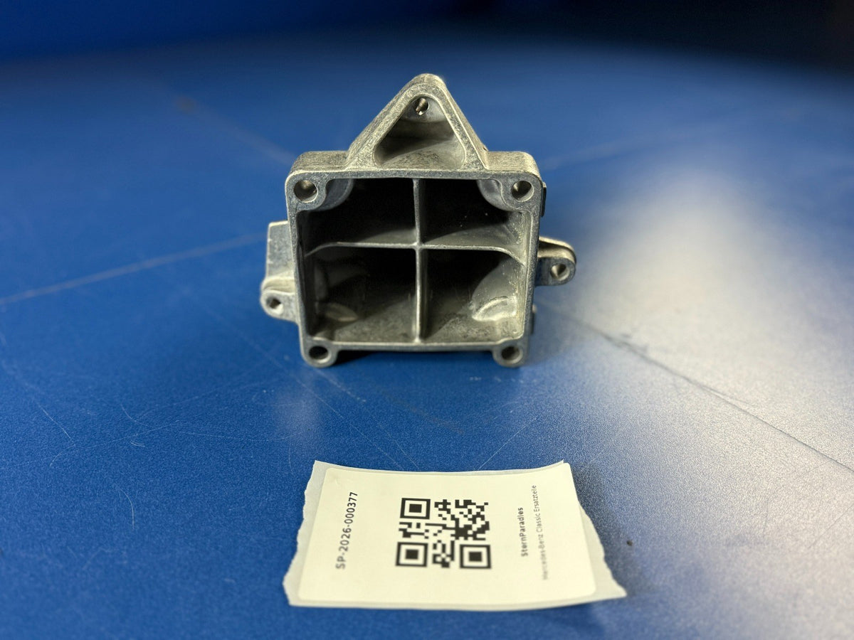 Original Mercedes Motorträger rechts A2712232704 M271 Engine Bracket – SP-2026-000377 – Ansicht 1
