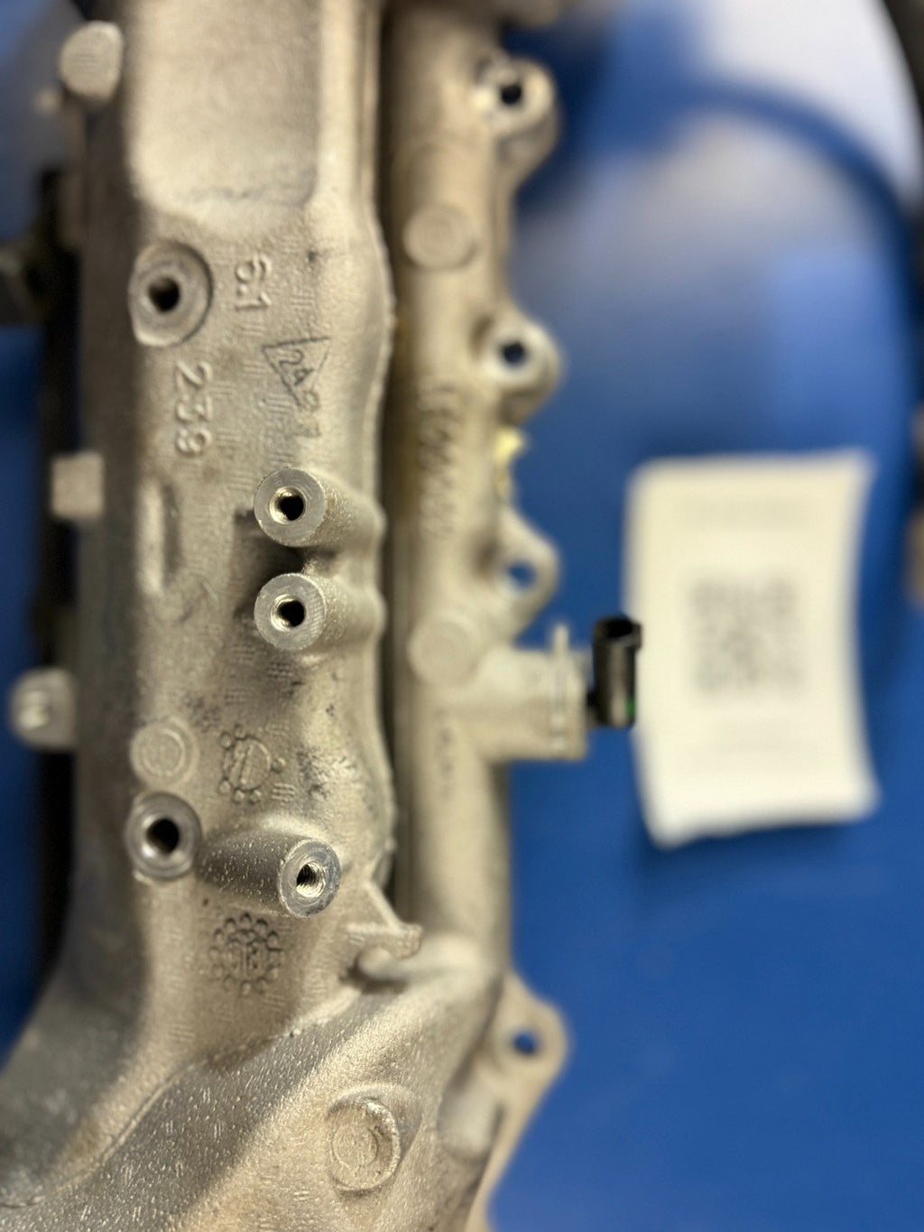 Original Mercedes OM642 Ladeluftverteiler links A6420905137 Intake – SP-2026-000379 – Ansicht 6