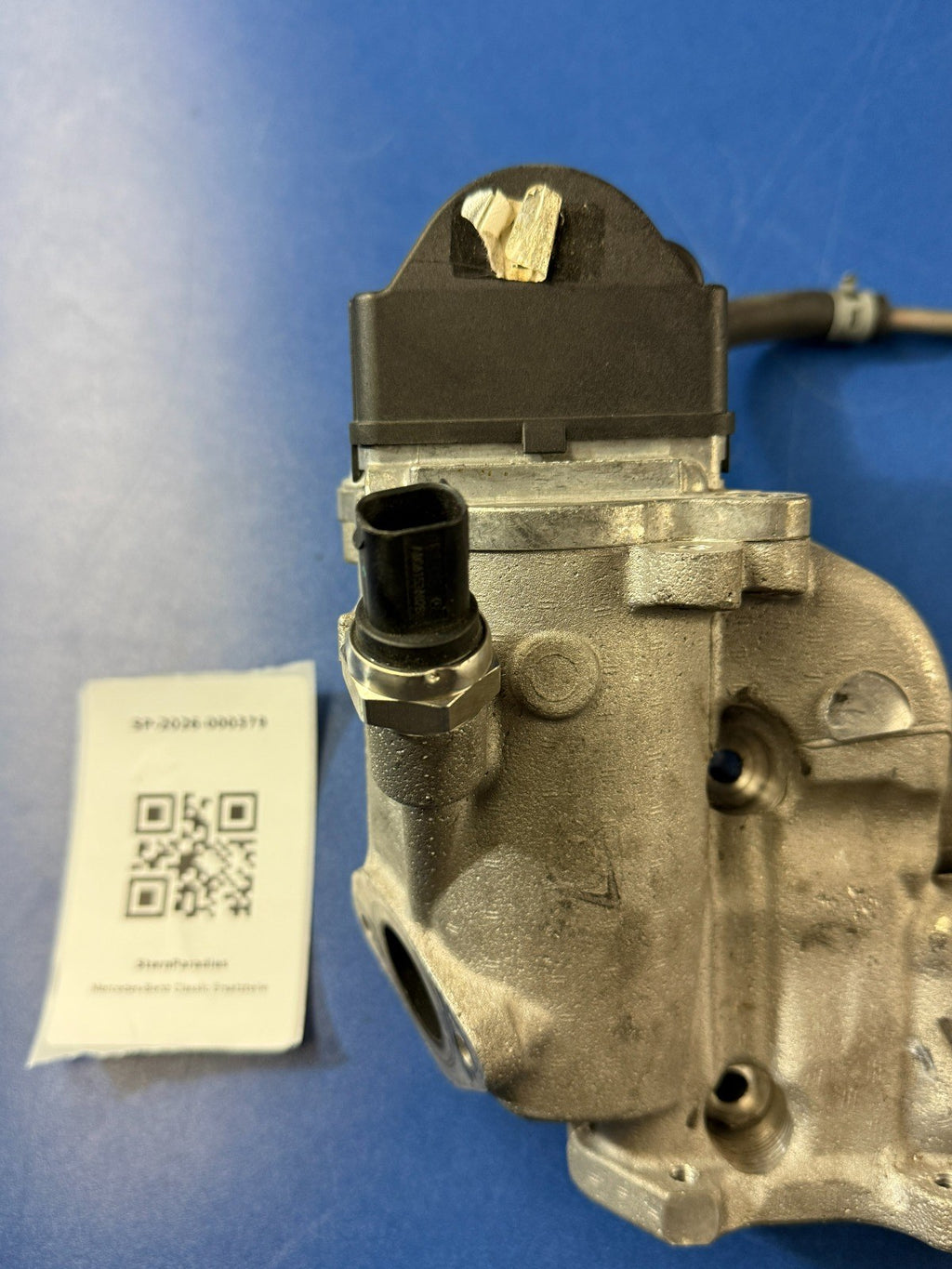 Original Mercedes OM642 Ladeluftverteiler links A6420905137 Intake – SP-2026-000379 – Ansicht 9