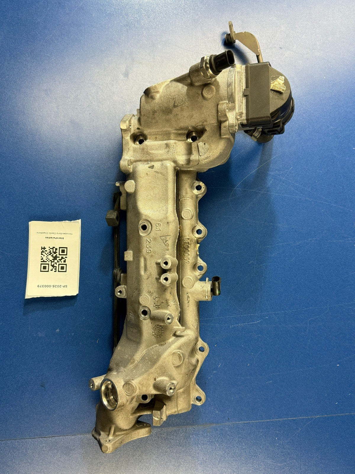 Original Mercedes OM642 Ladeluftverteiler links A6420905137 Intake – SP-2026-000379 – Ansicht 10