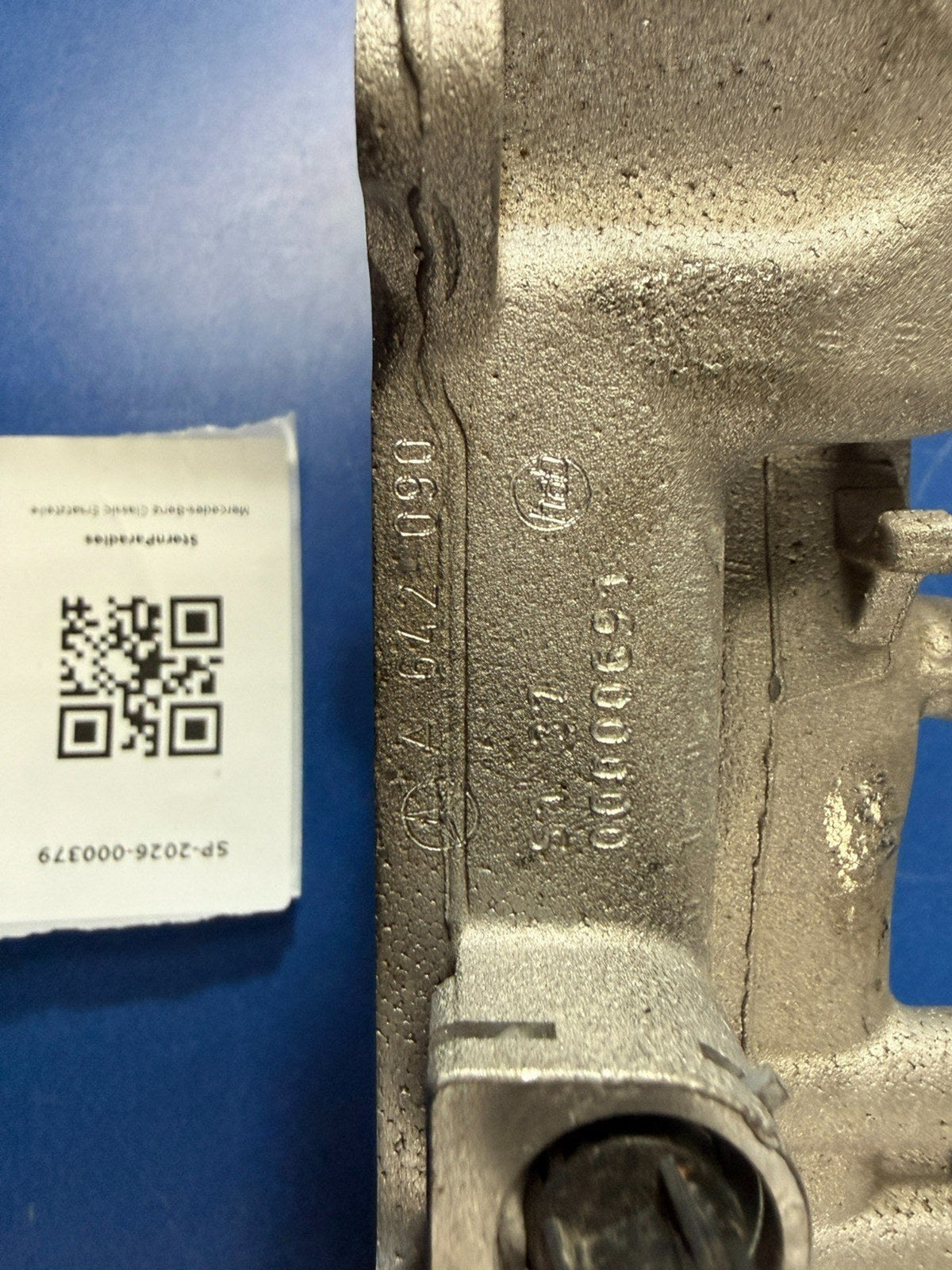 Original Mercedes OM642 Ladeluftverteiler links A6420905137 Intake – SP-2026-000379 – Ansicht 4