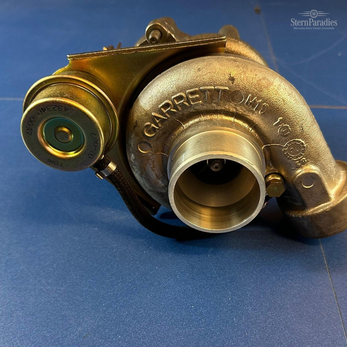 Original Mercedes Garrett Turbolader A0030960699 Turbo OM602 NEU NOS – Detailansicht – SP-2026-000394