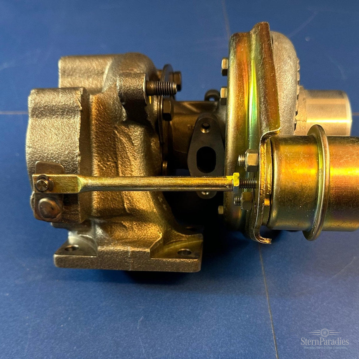 Original Mercedes Garrett Turbolader A0030960699 Turbo OM602 NEU NOS – Detailansicht – SP-2026-000394
