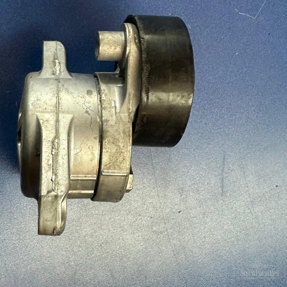 Original Mercedes Spannrolle A2722000270 Riemenspanner M272 gebraucht – Weitere Ansicht – SP-2026-000397