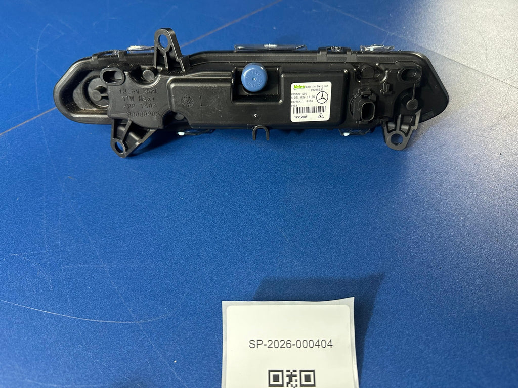 Mercedes W204 W221 W251 Tagfahrlicht links A2218201756 LED DRL NOS – SP-2026-000404 – Ansicht 3