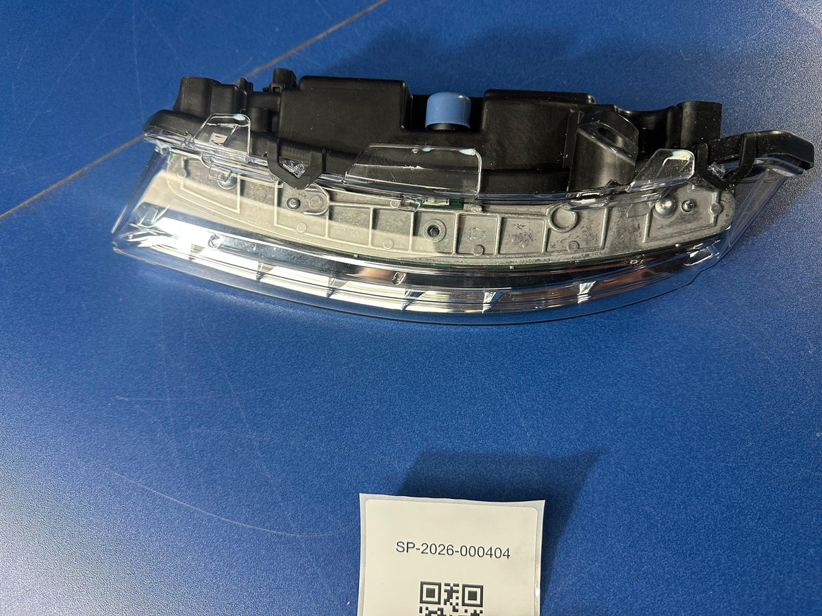 Mercedes W204 W221 W251 Tagfahrlicht links A2218201756 LED DRL NOS – SP-2026-000404 – Ansicht 4