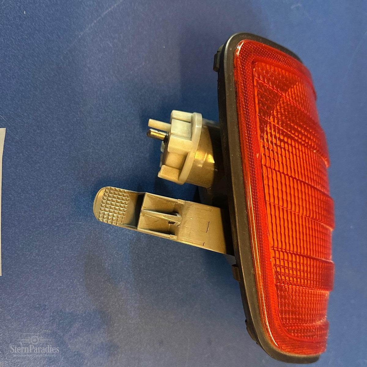Mercedes W124 A1248260143 Blinker rechts Bosch 1305233929 Turn Signal – Weitere Ansicht – SP-2026-000418