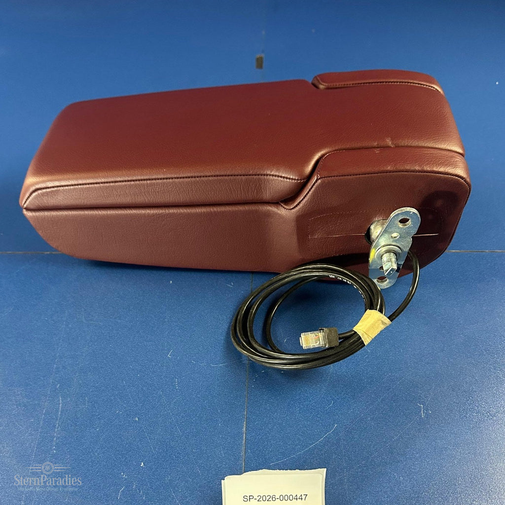 Original Mercedes W124 Telefonarmlehne Leder Mittelrot A1249701531 NOS – Weitere Ansicht – SP-2026-000447