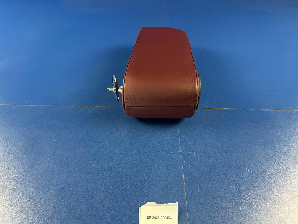 Original Mercedes W124 Mittelarmlehne Leder Mittelrot 3B32 A1249706130 NEU – SP-2026-000453 – Ansicht 7